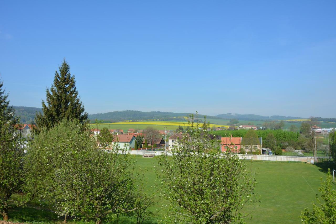 Ubytovani Pod Cimburkem Mestecko Trnavka Экстерьер фото
